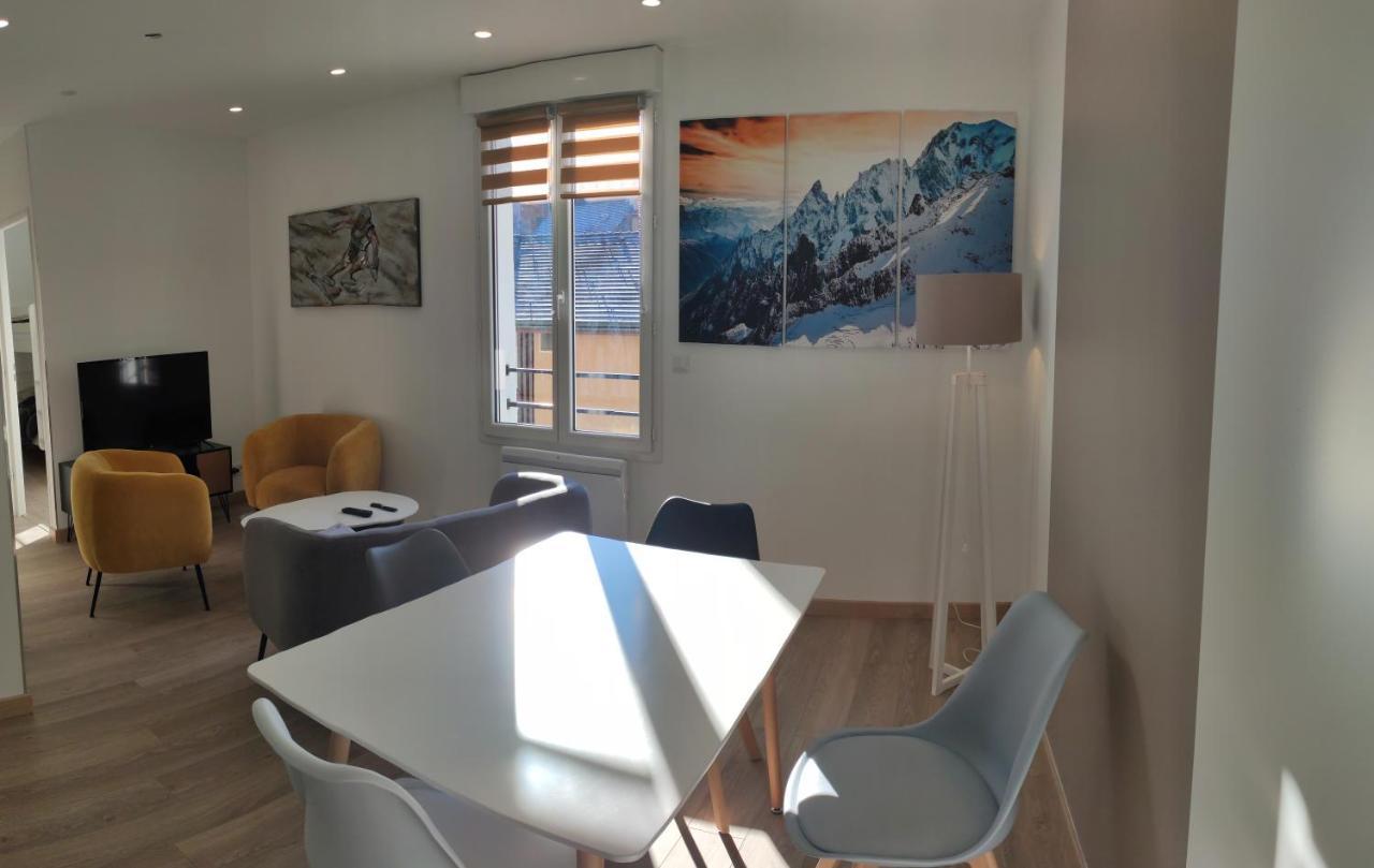 Joli Appartement Renove Avec Terrasse Brides-les-Bains Kültér fotó